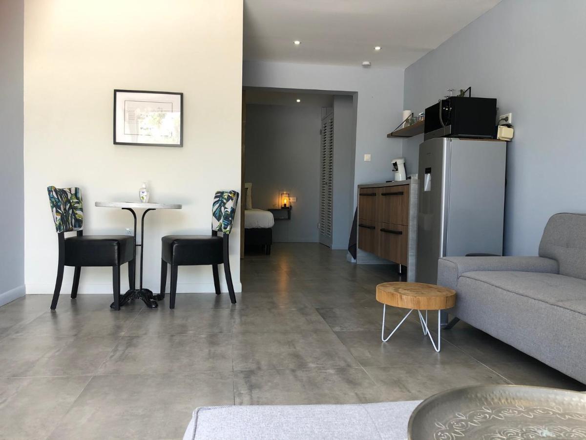 Indigo Apartments & Suites - 'Adults Only' Jan Thiel المظهر الخارجي الصورة