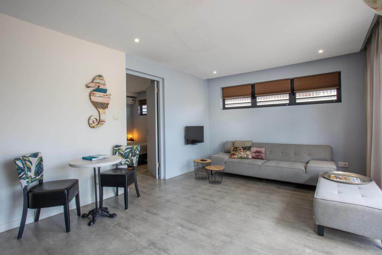 Indigo Apartments & Suites - 'Adults Only' Jan Thiel المظهر الخارجي الصورة